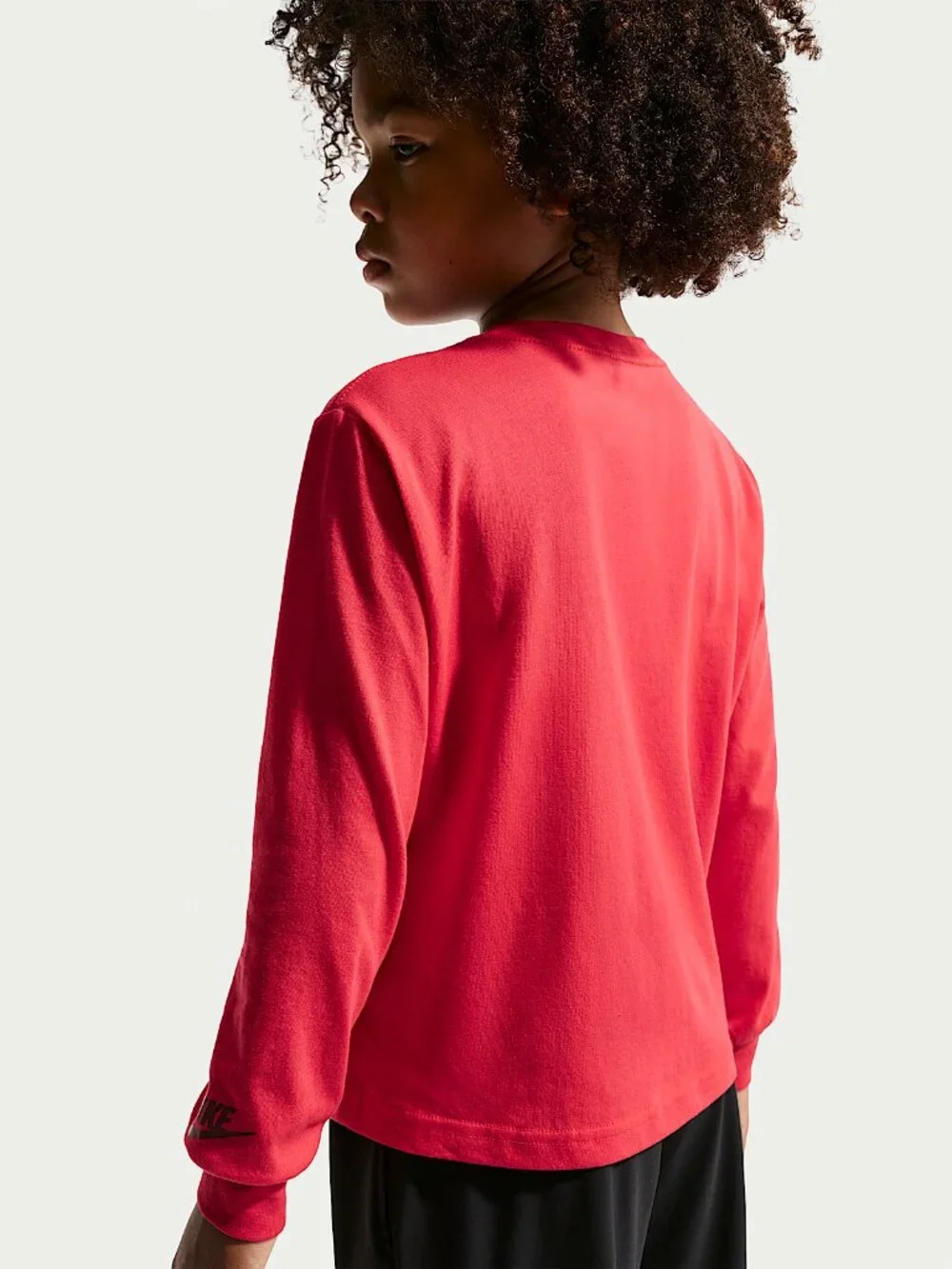 NIKE BOY'S BOXY LONG SLEEVE TEE/TSHIRT BRAND NEW 86P339-U10